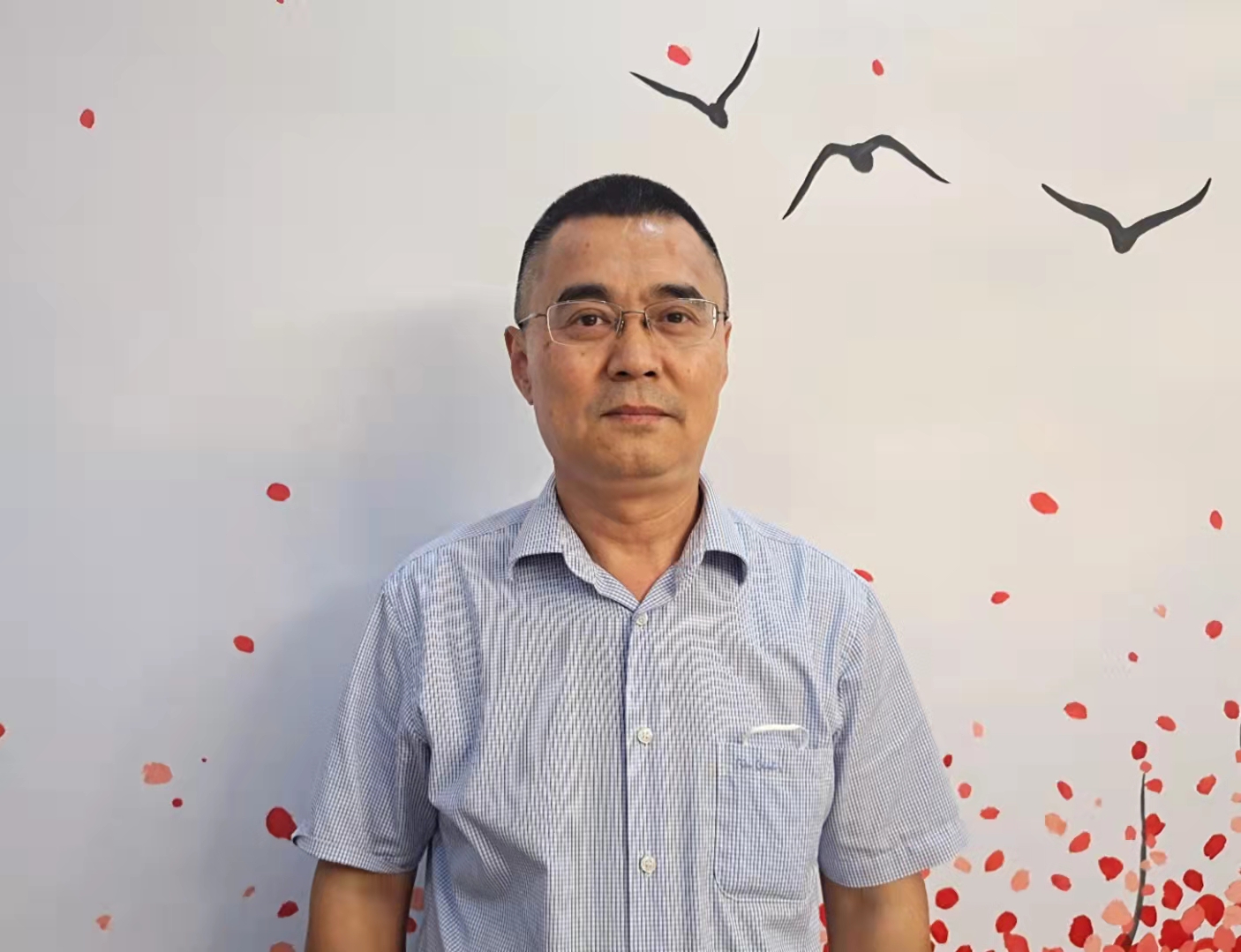 朱世伟.jpg