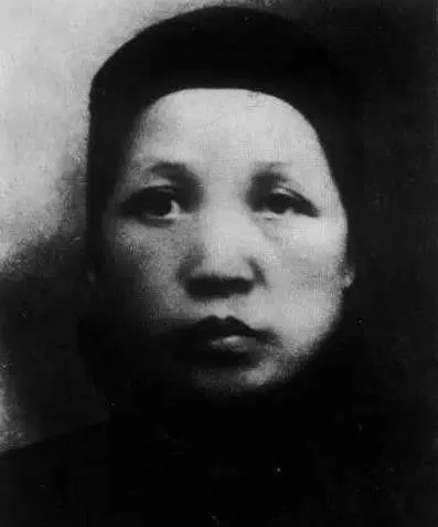 毛泽东母亲.png