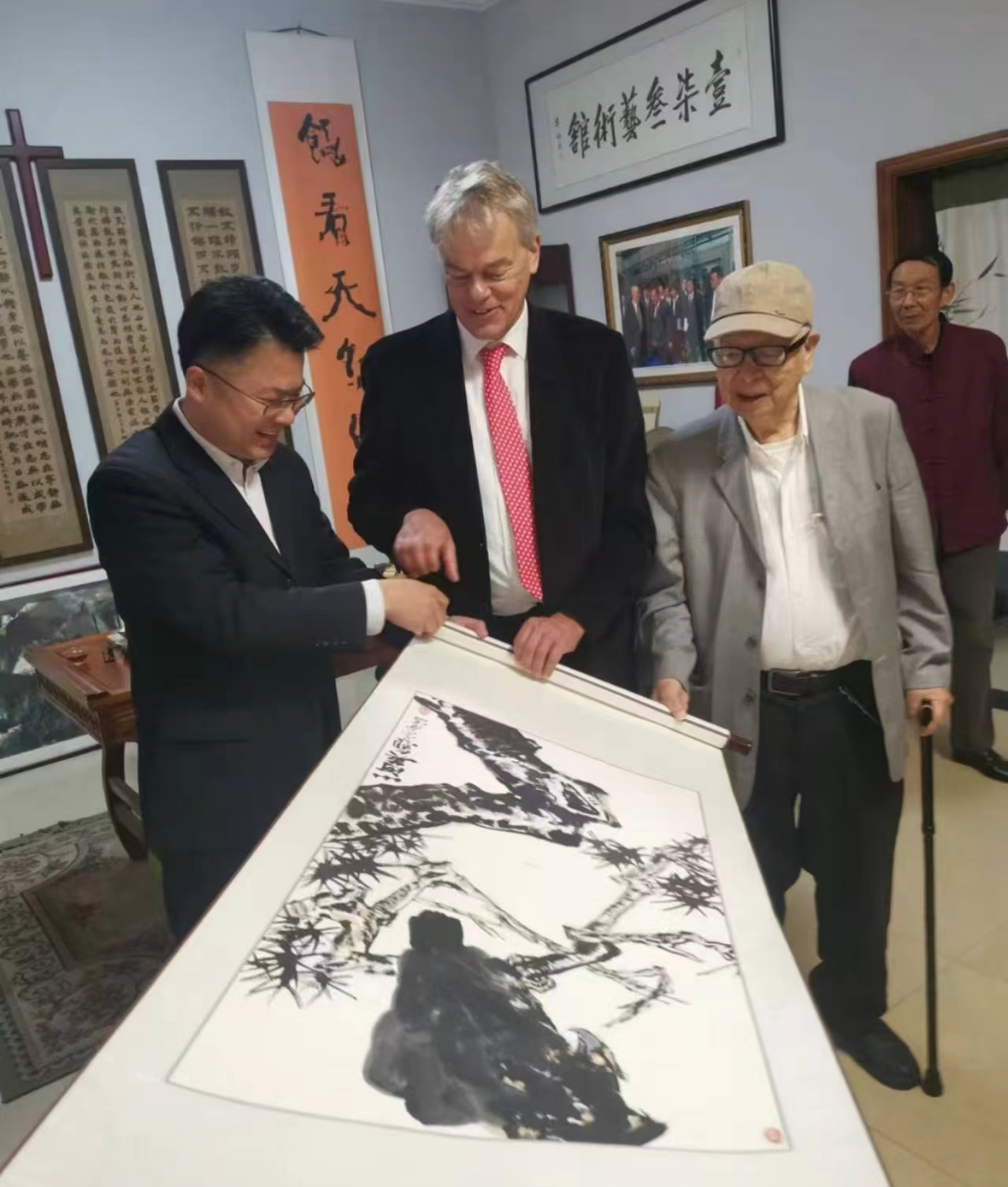 微信图片_20241111095134.jpg