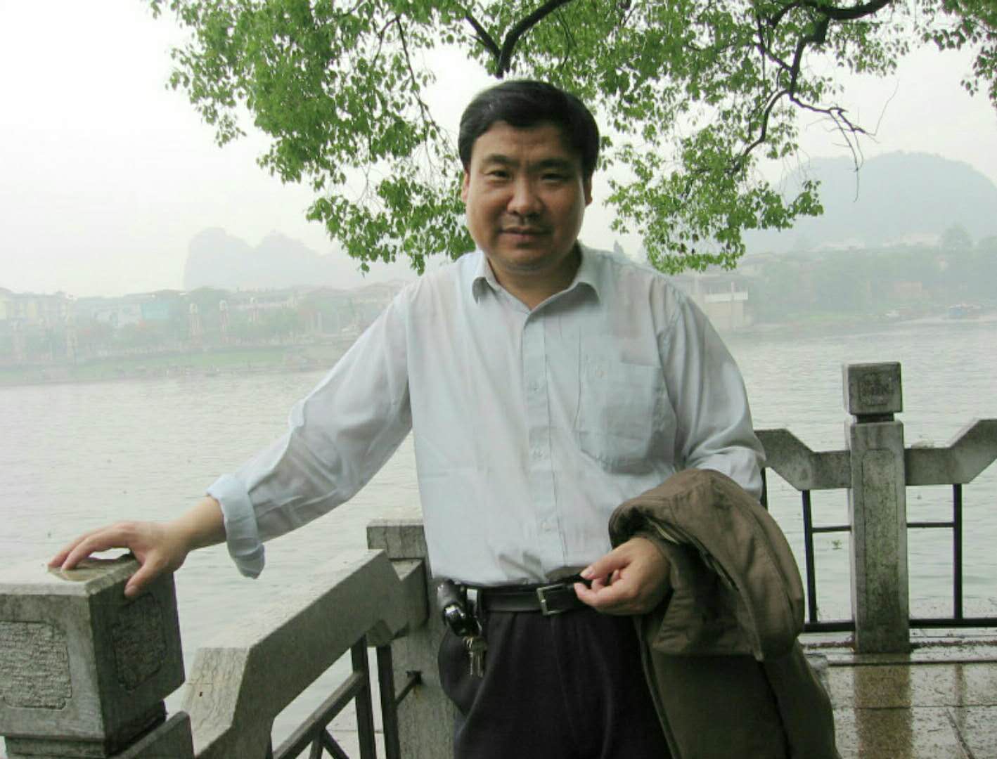 朱亚非1.jpg
