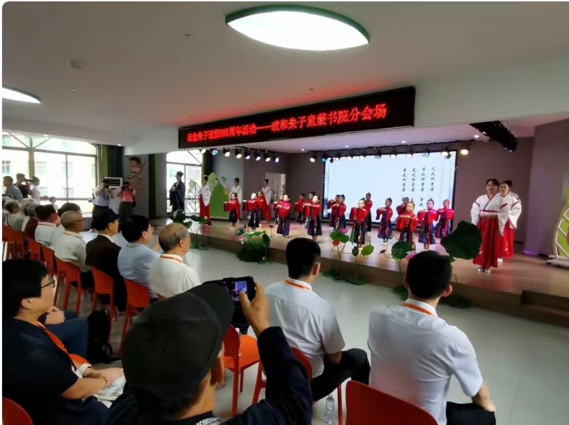 1762173628123396.jpg mmexport1762173544423.jpg