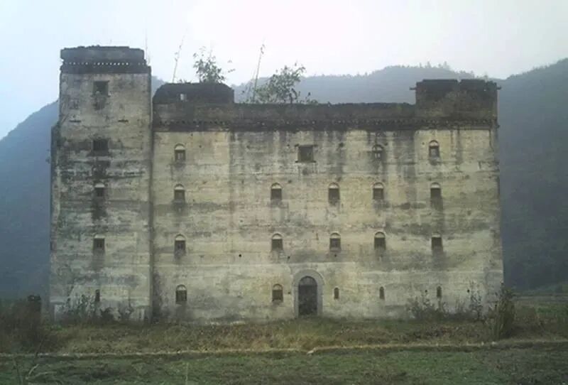 1762915750602675.jpg 2.jpg